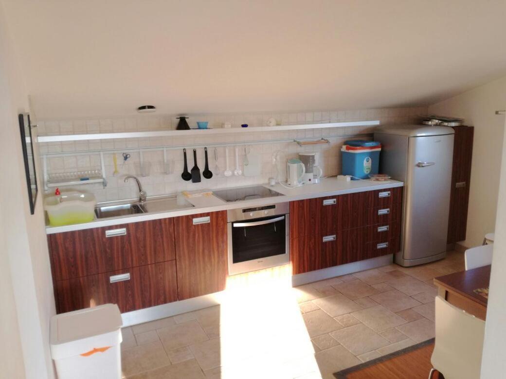 Nice, Cosy Studio Apartment With Shared Outdoor Pool バニョレ エクステリア 写真